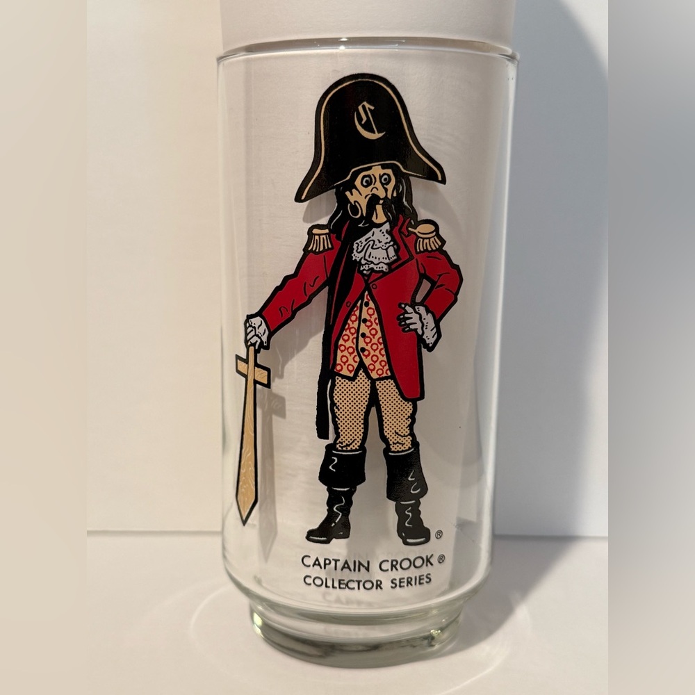 McDonald’s Collector Series glass 1970’s - Captain Crook